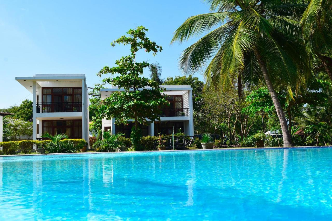 High Park Hotel Nilaveli Εξωτερικό φωτογραφία
