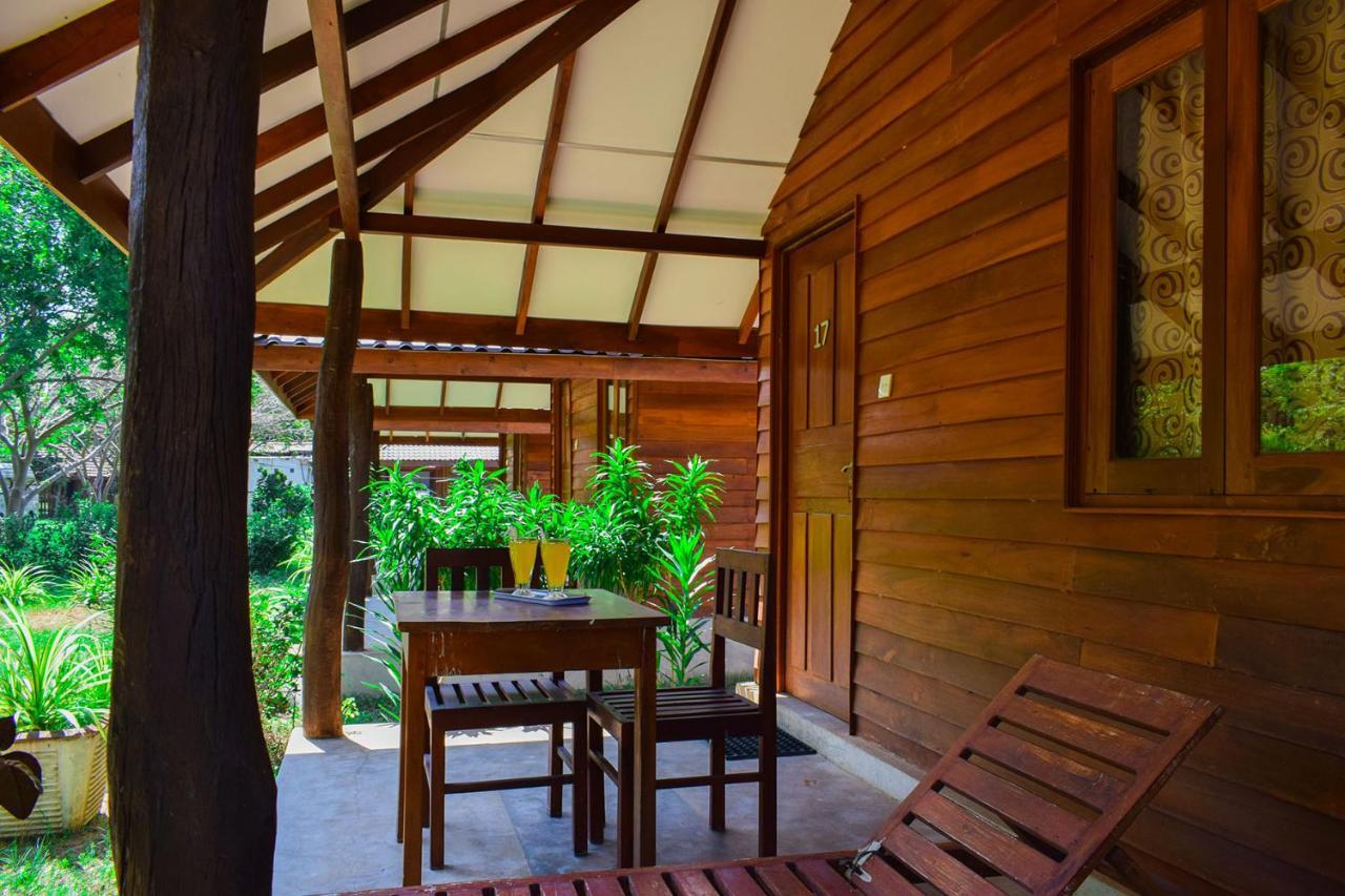 High Park Hotel Nilaveli Εξωτερικό φωτογραφία