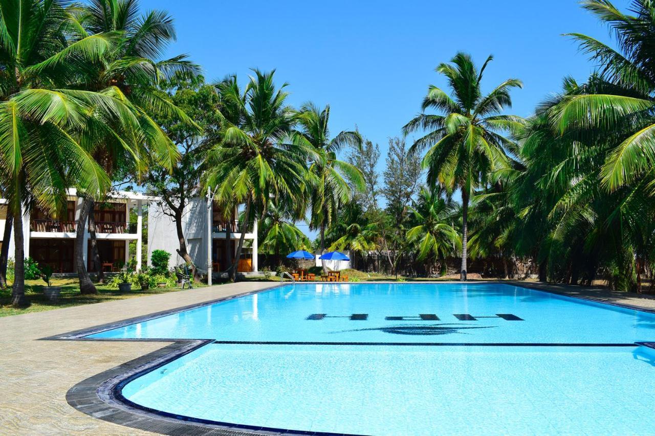 High Park Hotel Nilaveli Εξωτερικό φωτογραφία