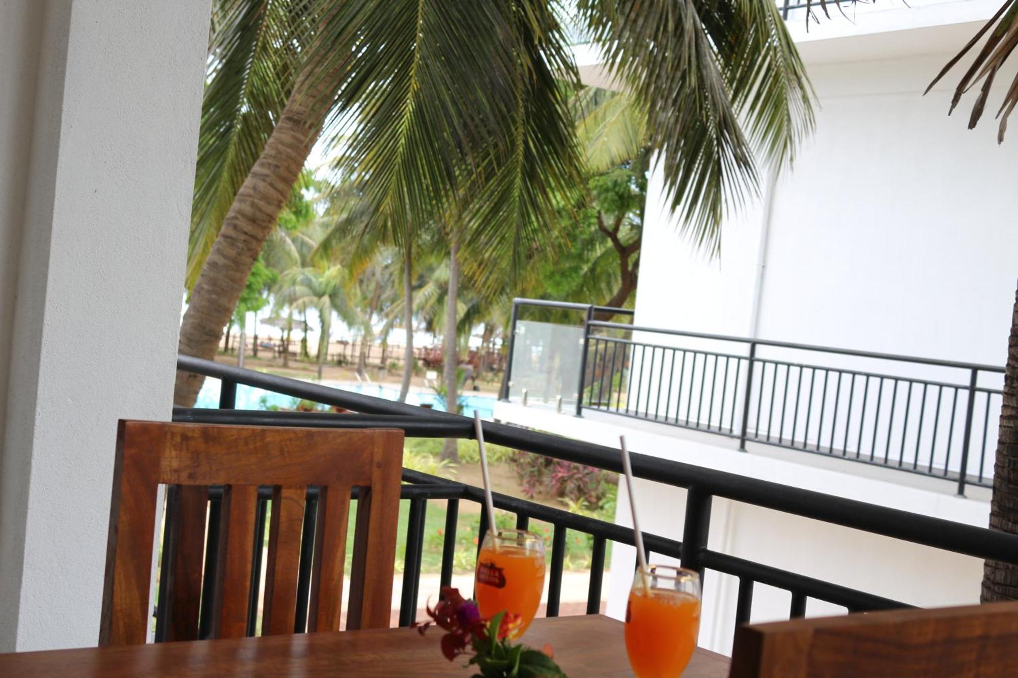 High Park Hotel Nilaveli Εξωτερικό φωτογραφία